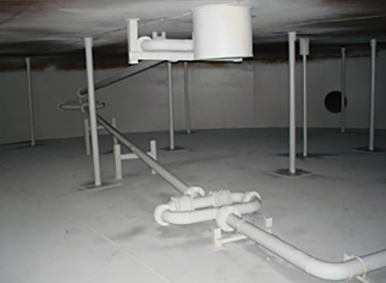 تخلیه آب باران از مخازن سقف شناور از نوع مفصل دورانی
